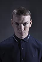 Image https//images-nassl-images-amazoncom/images/M/MV5BMTQ4NTc5Njk4Nl5BMl5BanBnXkFtZTgwMjQxNjgyMjE_V1_SY209_CR80140209_jpg Image of Will Poulter