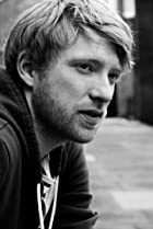 Image https//images-nassl-images-amazoncom/images/M/MV5BMjA5MjI0MzY2MF5BMl5BanBnXkFtZTcwMzM3ODM3OA_V1_SX140_CR00140209_jpg Image of Domhnall Gleeson