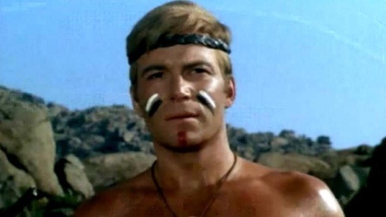 William Shatner in Comanche blanco 1968