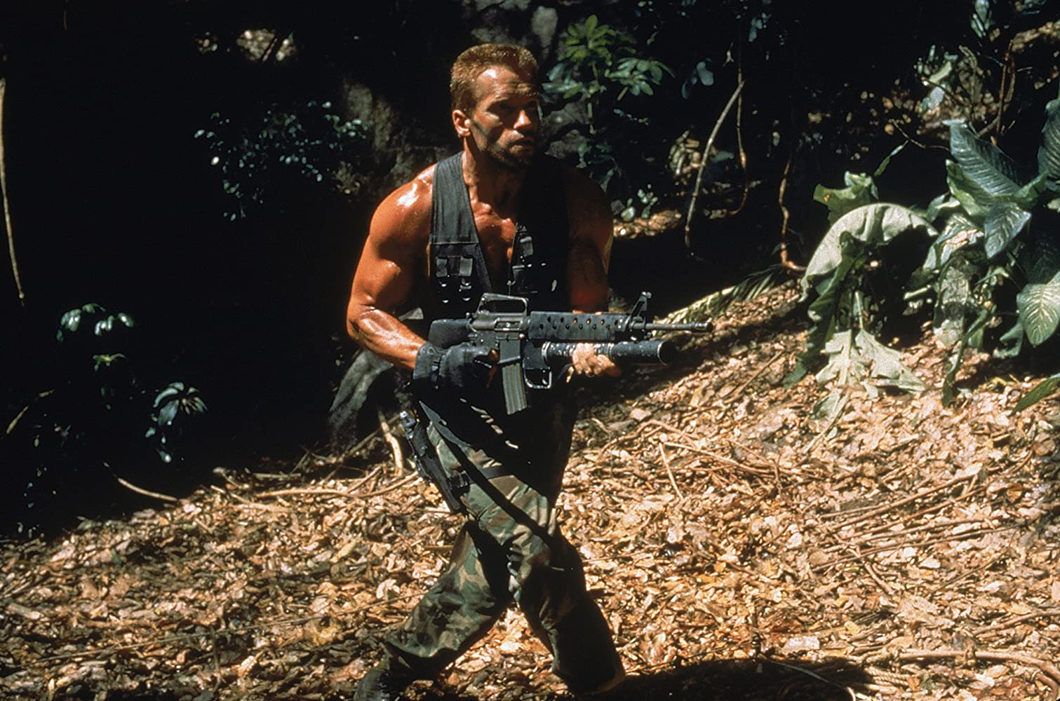 Arnold Schwarzenegger in Predator 1987