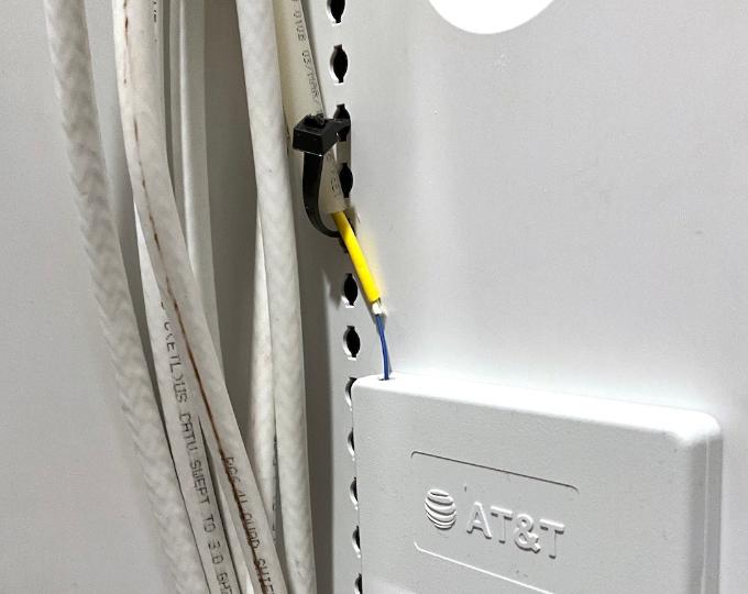 ‎Cable Going Into Wall Jack AT&T Community Forums