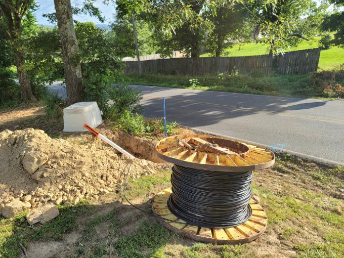 ‎Green box installed in middle of front yard AT&T Community Forums